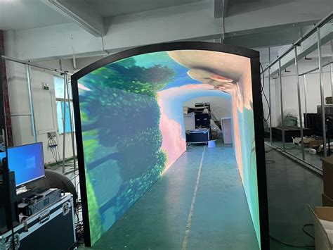 3D Holographic LED Displays: Revolutionizing the Visual Experience with Depth and Realism