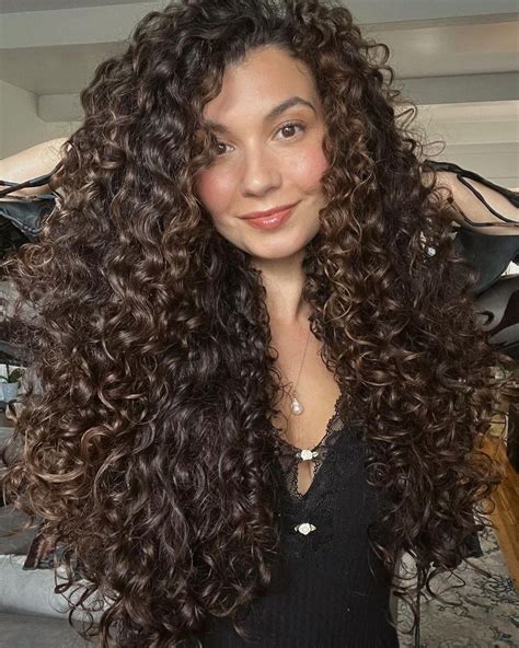 3a Curly Hair: Unveiling the Beauty of Perfectly Defined Curls