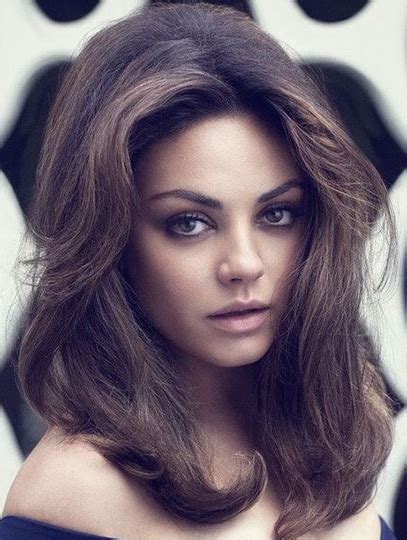 4 Amazing Capless 14" Wavy Shoulder Length Without Bangs Mila Kunis Wigs for a Stunning 2025