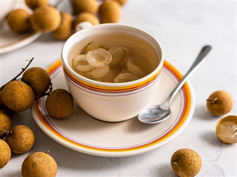 4 Benefits of Longan Red Date Tea