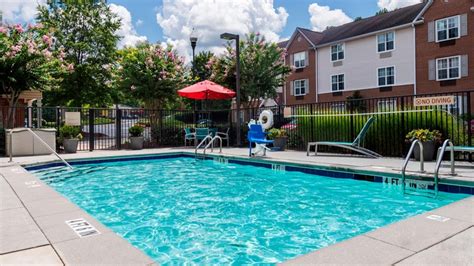 4 Best Kennesaw Hotels Near Braves Stadium, KSU & More!