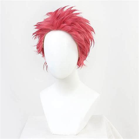 4 Creative Ways to Use a Short Red Wig