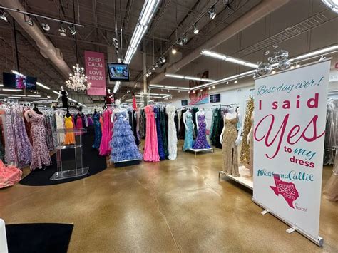 40+ Formal Dress Shops in Dallas TX That'll Make You Feel Like a Princess