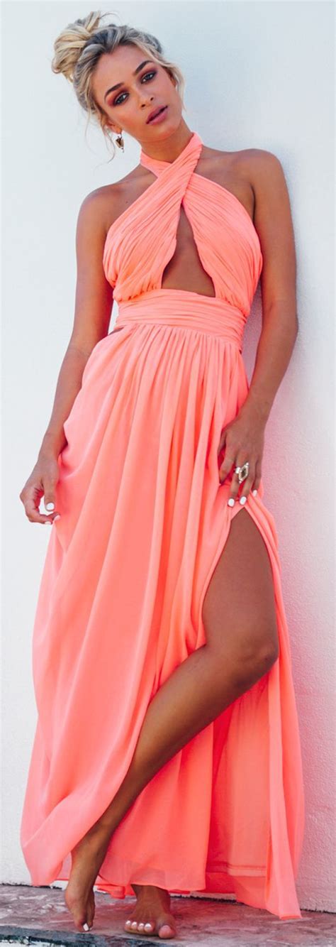 40 Stellar Coral Maxi Dresses for a Breathtaking Summer Wardrobe