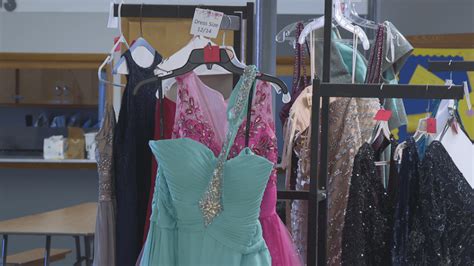 401 Resale Prom Dress Shops: Find the Perfect Dress at a Fraction of the Cost