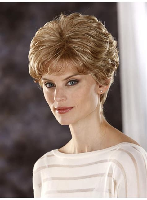 420-Friendly: Gentle Blonde Wavy Cropped Classic Wigs for 2025