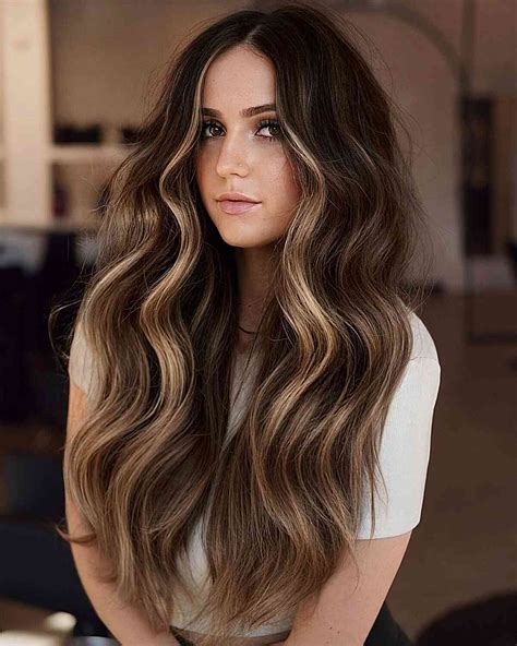 45+ Stunning Balayage on Dark Brown Hair Ideas for a Dimensional Look