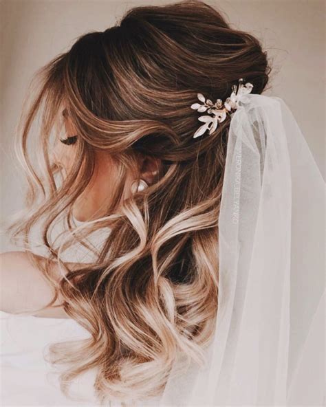 5 Amazing Hairdos for Weddings: Perfect for Every Bride