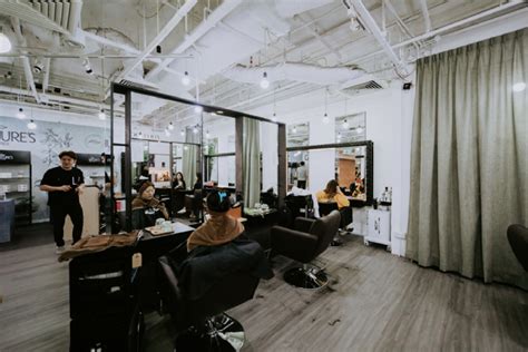 5 Best Hair Salons in Far East Plaza for a Stunning Transformation