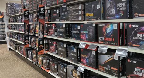 5 Computer Component Stores Near You