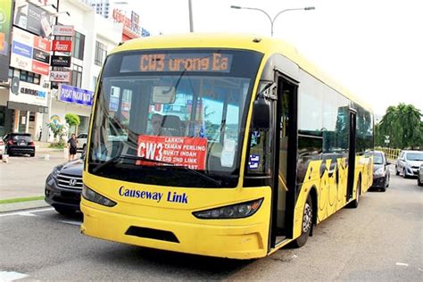 5 Easy Steps to Travel from Singapore to JB by Bus in 2025