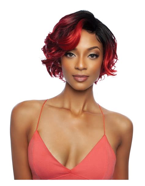 5 Funky Short Wigs to Spice Up Your Style