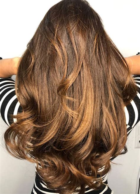 5 Gorgeous Golden Brown Hair Shades that Will Make You Shine