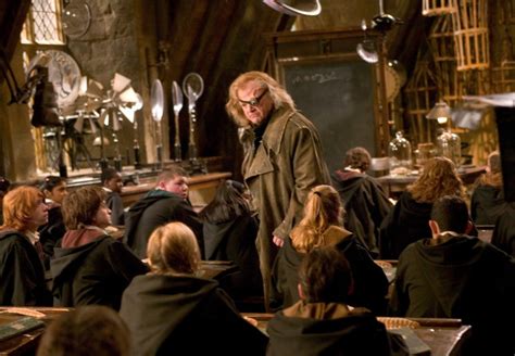 5 Incredible Defence Against the Dark Arts Scenes