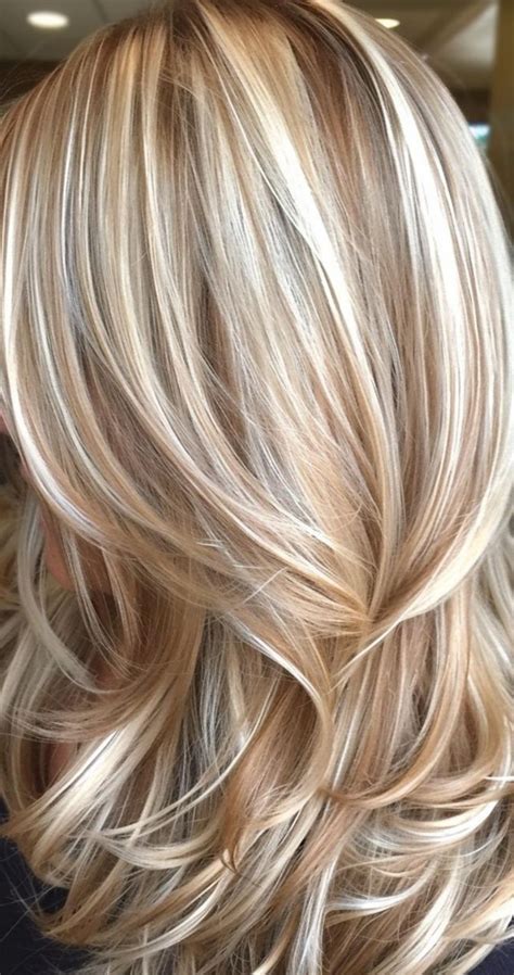 5 Lowlights in Blonde Hair Ideas to Refresh Your Look