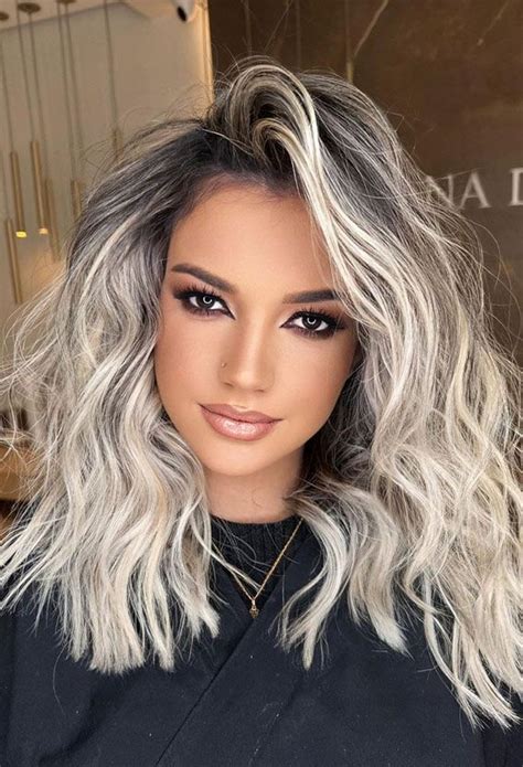 5 Platinum Blonde Balayage Trends for 2023