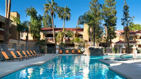 5 Reasons Why Camden San Paloma Apartments Are Perfect for You