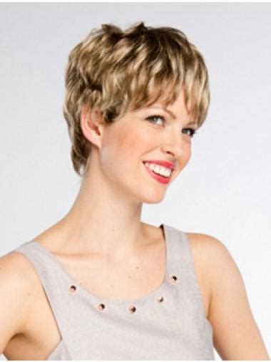 5 So Great Short Wavy Blonde Layered Popular Wigs in 2025