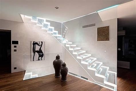 5 Spectacular LED Lit Staircase Designs for Unforgettable Ambiance