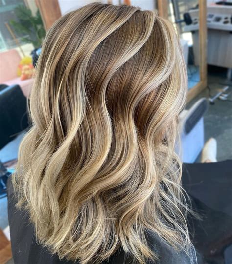 5 Stunning Ash Blonde Highlights on Brown Hair to Transform Your Look