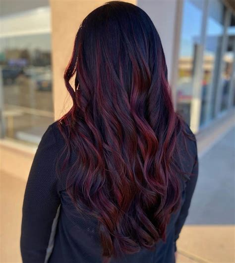 5 Stunning Burgundy Hair with Black Highlights Looks