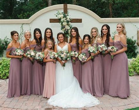 5 Stunning Mauve Bridesmaid Dress Ideas for a Sophisticated Soirée