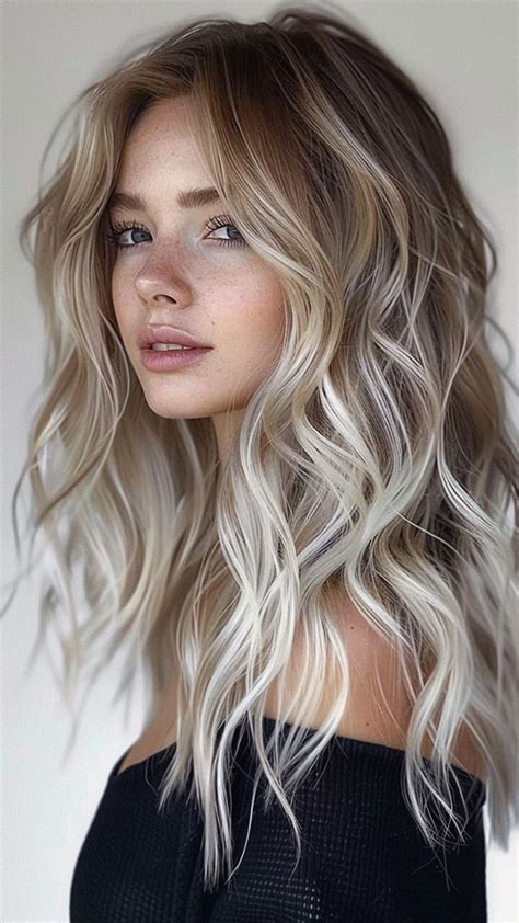 5 Stunning Transformations with Ash Blonde Extensions