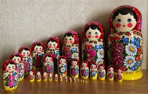 5 Surprising Matryoshka Russian Nesting Dolls Facts You Never Knew