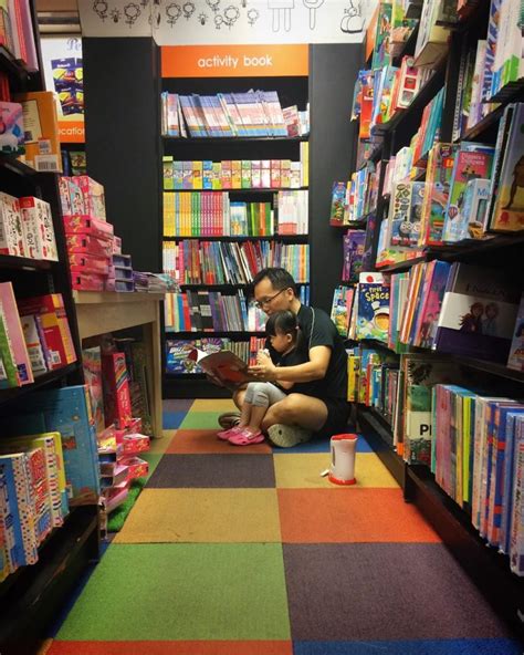 5 Things You Need to Know About Online Bookstores in Singapore