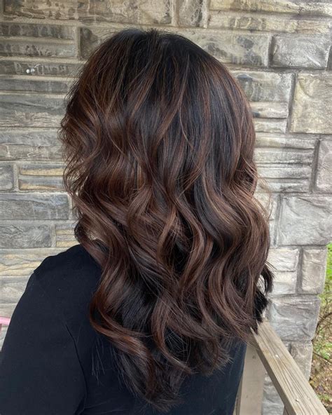 5 Tips for Choosing the Perfect Medium Chestnut Brown Hair Color