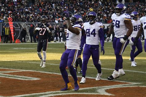 5 Vikings Camp Battles on the Way