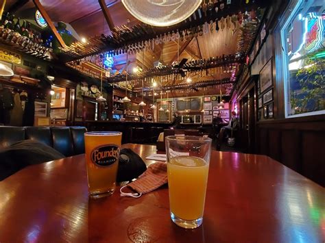 5 of the Best Bars in Tacoma, WA