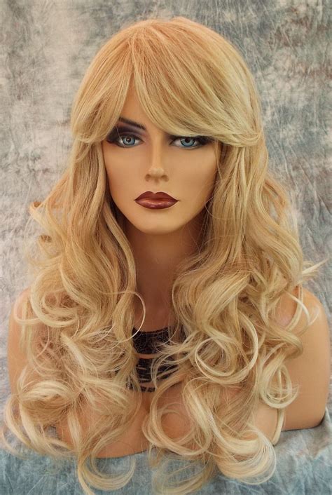 5 reasons to Own Blonde Wavy Synthetic Long Wigs in 2025