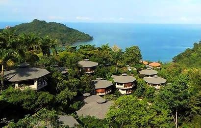 5-Star Hotels in Costa Rica: A Luxurious Escape Amidst Nature's Embrace