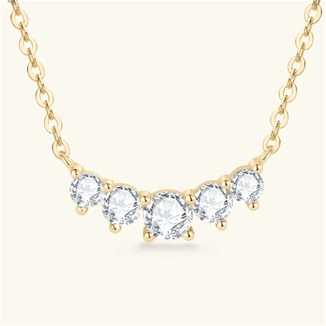 5-Stone Pendant Necklace: A Timeless Treasure with a Touch of Sparkle