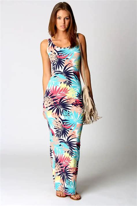 50+ Breathtaking Beachside Maxi Dress Ideas for Summer 2023