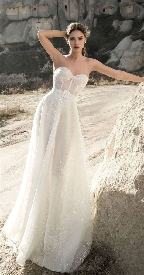 50 Breathtaking White Wedding Dresses for Your Unforgettable Day