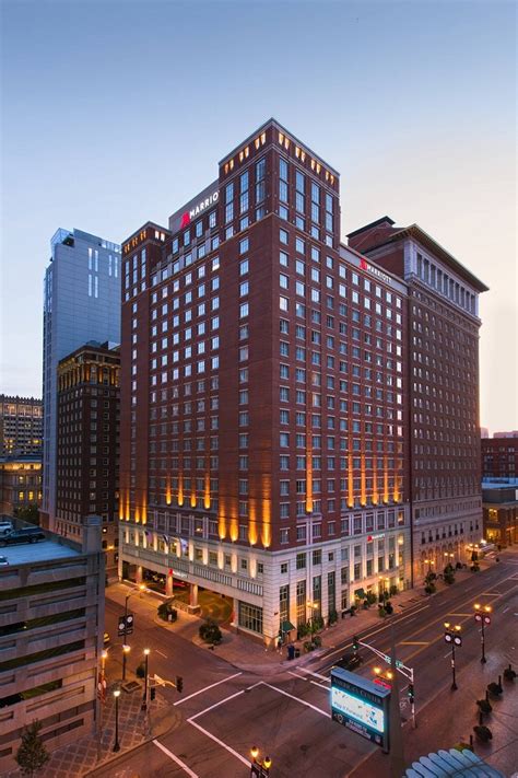 50 Economy Hotels in St. Louis Under $100