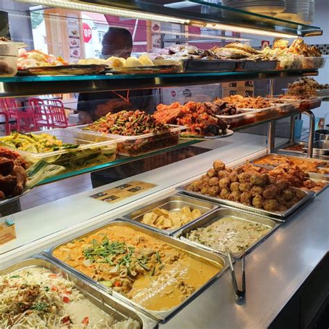 50 Must-Try Nasi Padang Restaurants in Singapore