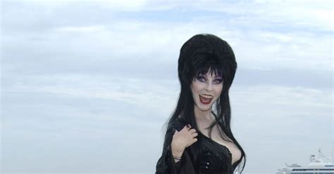 5000 Wigs to Turn You into Elvira!