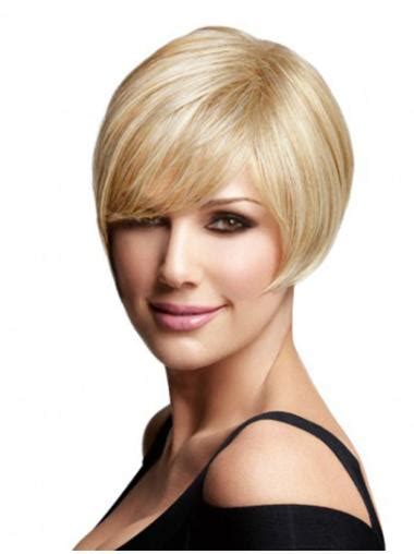 52025: Easy Blonde Straight Chin Length Remy Human Lace Wigs