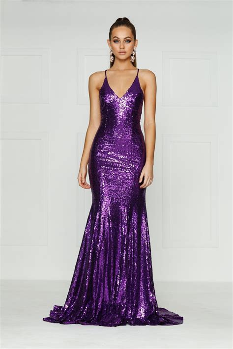 55 Sparkly Purple Dresses for a Captivating Look