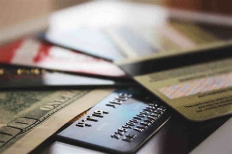 6 Business Credit Cards That Can Help Your Startup