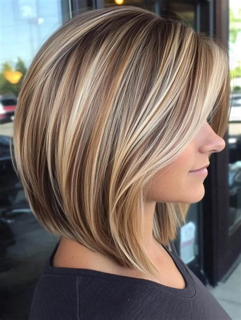 6 Mid-Length Blonde Haircuts to Elevate Your Look: Style, Maintenance, and Inspiration