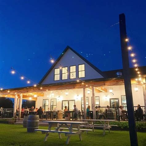 6 Must-Try Restaurants in Brunswick, Maine for an Unforgettable Dining Experience