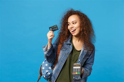 6 Reasons Why the Discover it® Student Cash Back Card is a Good Choice for Students