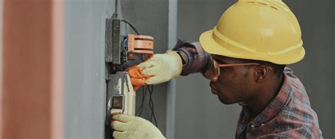 6 Skills Electricians Need to Succeed in 2023