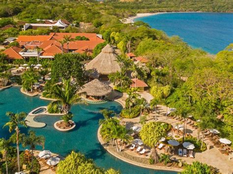 6 Unforgettable Beachfront Resorts in Costa Rica for an Unforgettable Getaway