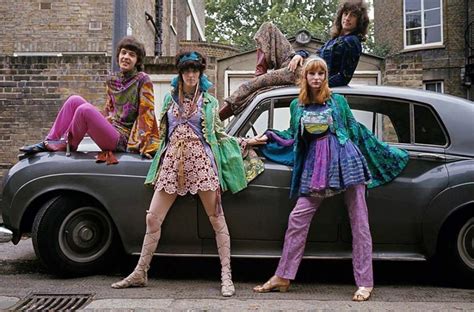 60s Outsiders Girls Fashion: A Style Revolution of the Youth