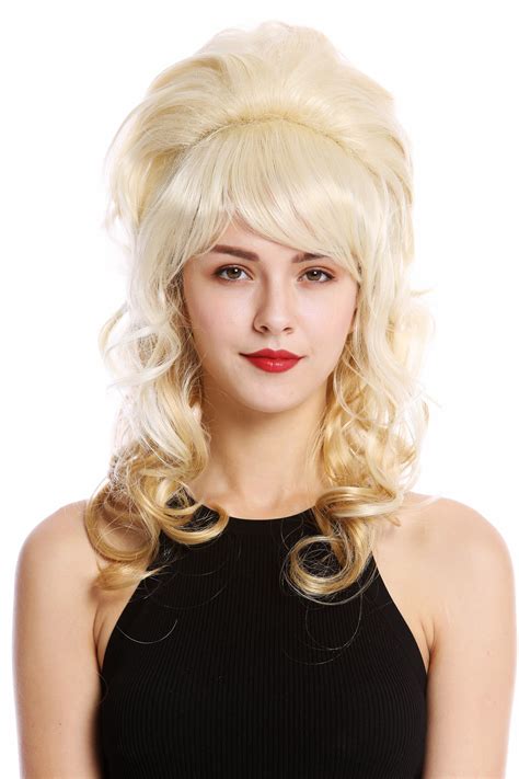 60s Wigs: Dive into the World of Retro Style